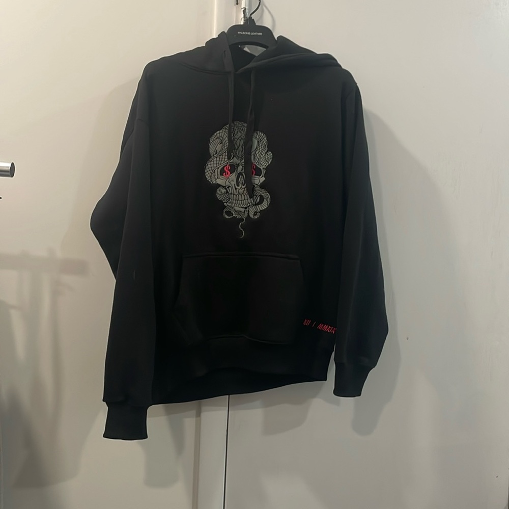 Breadwinner hoodie graphic size medium